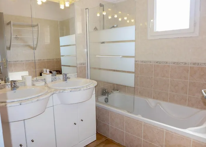 Les Galandos By Interhome Vila *