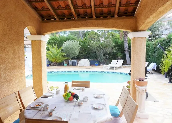 Les Galandos By Interhome * Saint Aygulf