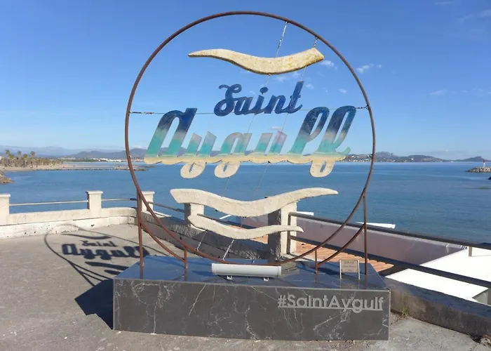 Les Galandos By Interhome Vila Saint Aygulf
